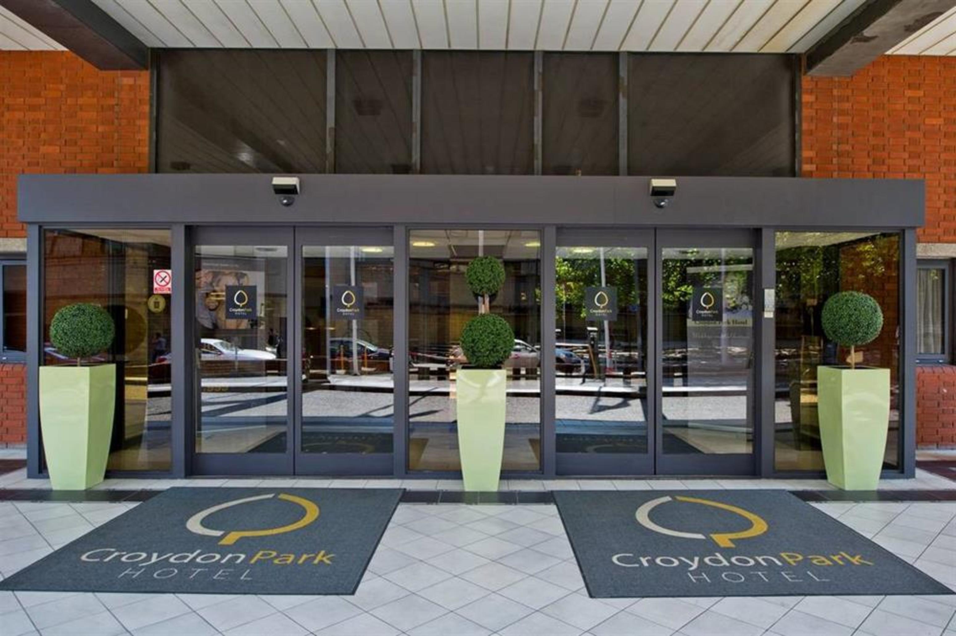 Clarion Croydon Park Hotel Exterior foto