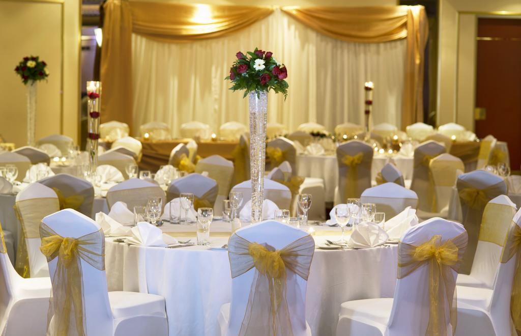 Clarion Croydon Park Hotel Exterior foto