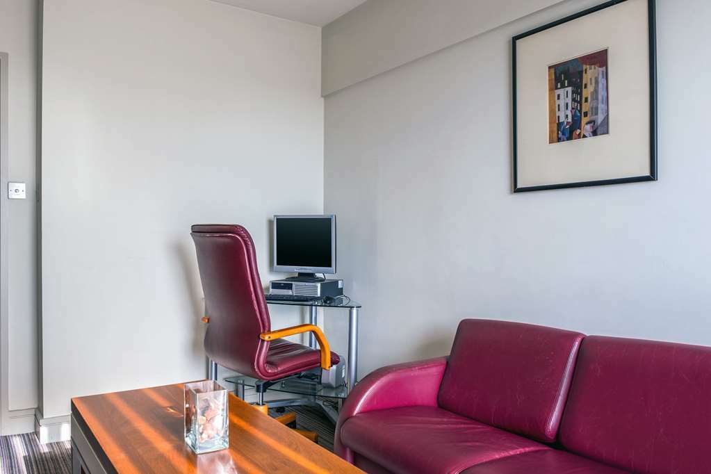 Clarion Croydon Park Hotel Instalações foto